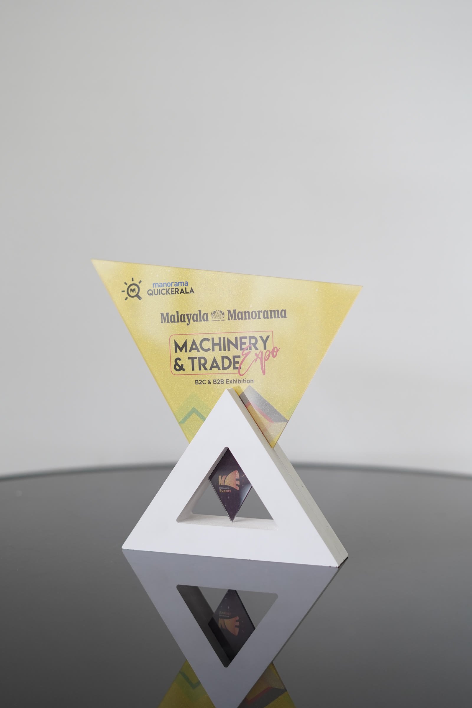 Geometric white and yellow custom trophy